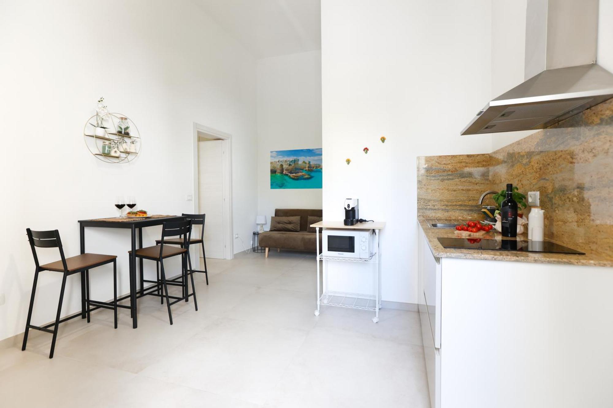 Elegante Bilocale Con Giardino Apartment Lecce Exterior photo